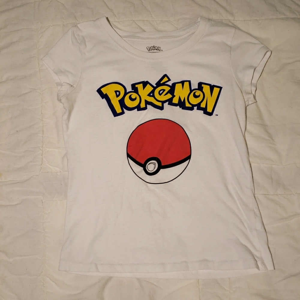 Short-Sleeved Pokemon T-shirt (Sz L (10/12)